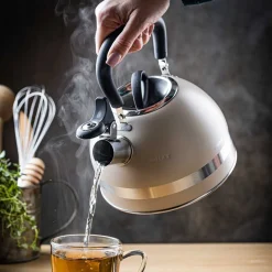 CZAJNIK 1,8L Z GWIZDKIEM KINGHOFF KH-1854 BEŻOWY