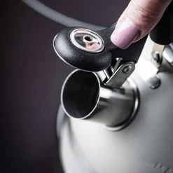 CZAJNIK 1,8L Z GWIZDKIEM KINGHOFF KH-1854 BEŻOWY