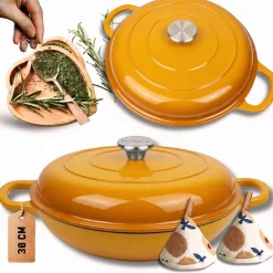 EMALIOWANY GARNEK ŻELIWNY PŁASKI 30cm 3L HAGE MUSZTARDOWY