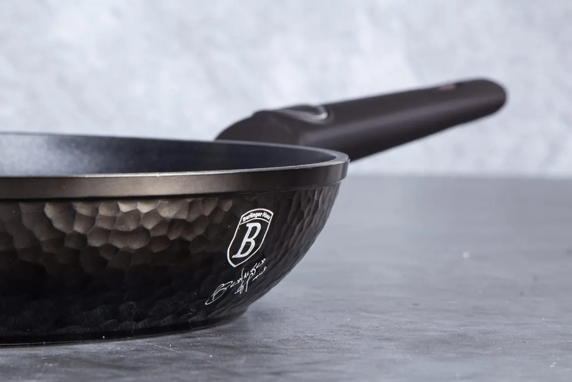 GARNEK I PATELNIA BERLINGER HAUS BH-6074 PRIMAL GLOSS