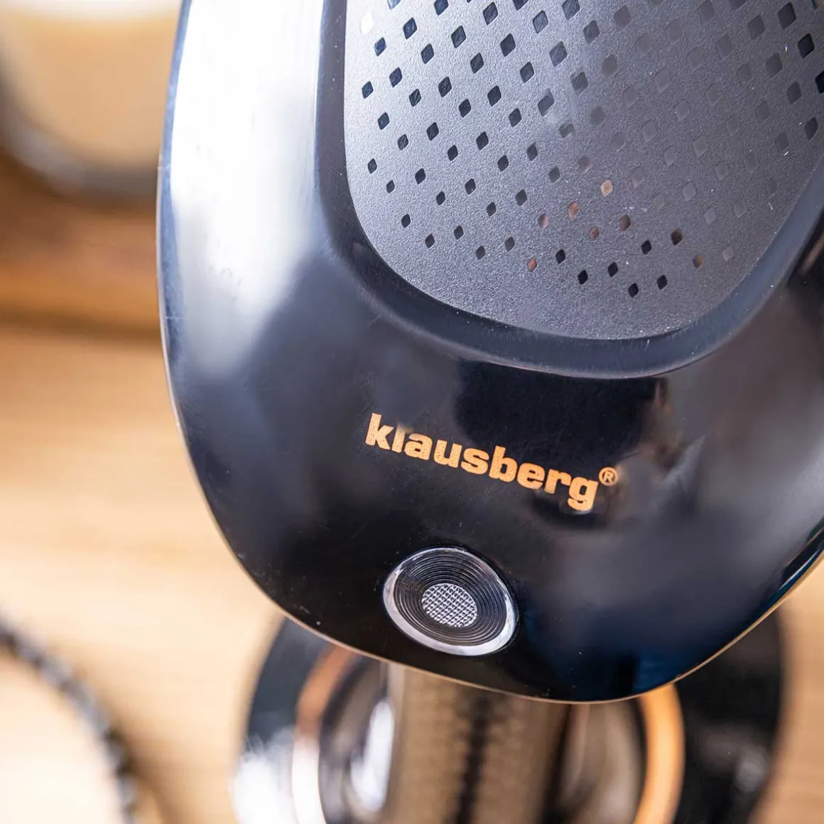 PAROWNICA DO PIONOWEGO PRASOWANIA UBRAŃ 1500W KLAUSBERG KB-7777