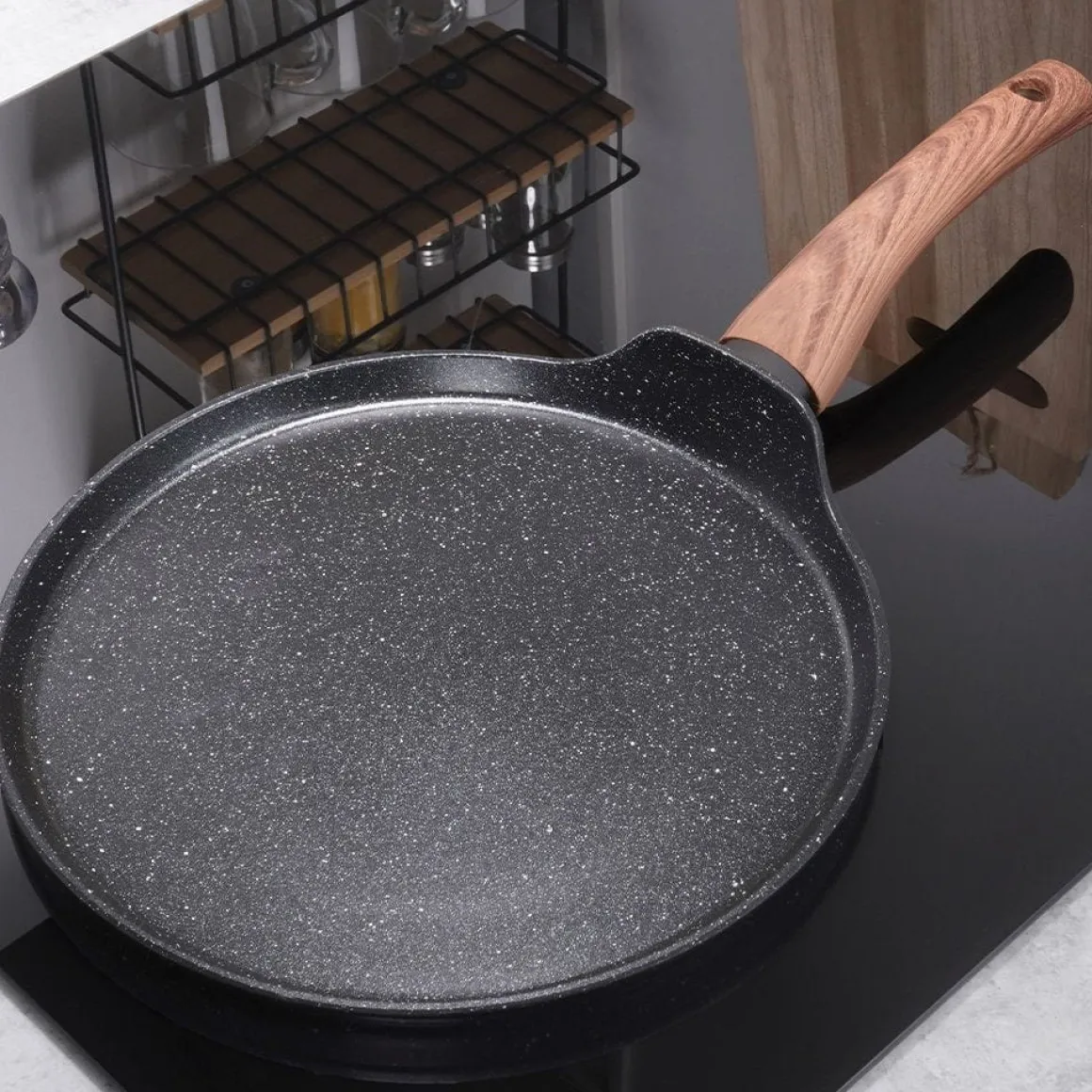 PATELNIA GRANITOWA 26 cm DO NALEŚNIKÓW BLACK&WOOD 199010