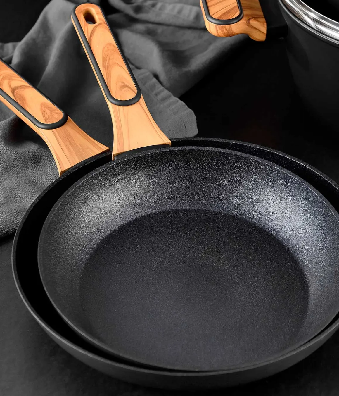 PATELNIA MULTICLAD 24cm BERGNER BG-56031 CHARCOAL