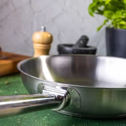PATELNIA ZE STALI NIERDZEWNEJ 21CT 24cm KINGHOFF KH-2019 GASTRO