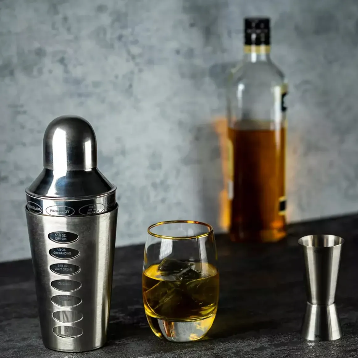 SHAKER BARMAŃSKI Z RECEPTURAMI 600ml KINGHOFF KH-1393