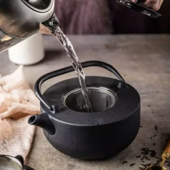 ZAPARZACZ ŻELIWNY DZBANEK 1,1L Z FILTREM KINGHOFF KH-1844