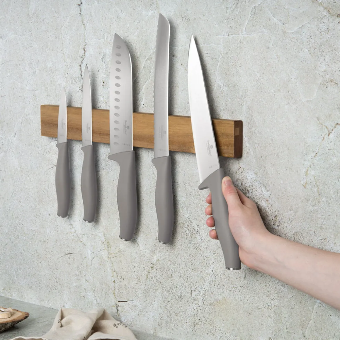 ZESTAW 5 NOŻY KUCHENNYCH Z LISTWĄ BERLINGER HAUS BH-2946 TAUPE
